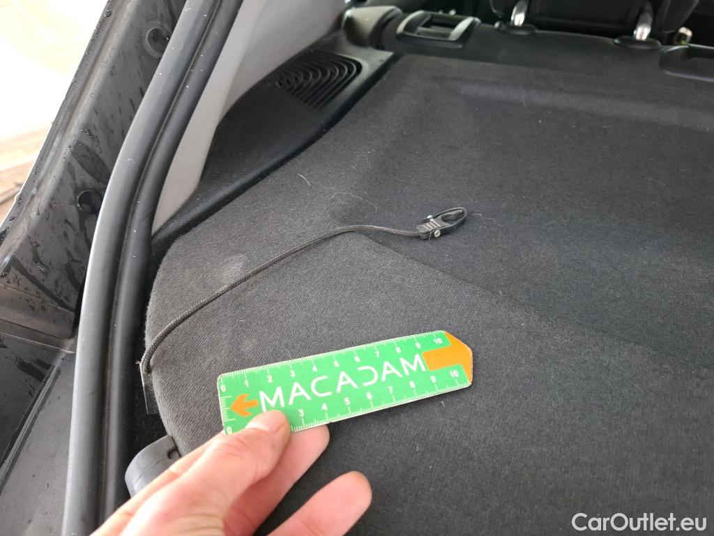  Bmw  Serie 1 Série 1 Berline 116d Sport 1.5 115CV BVA8 E6 #46