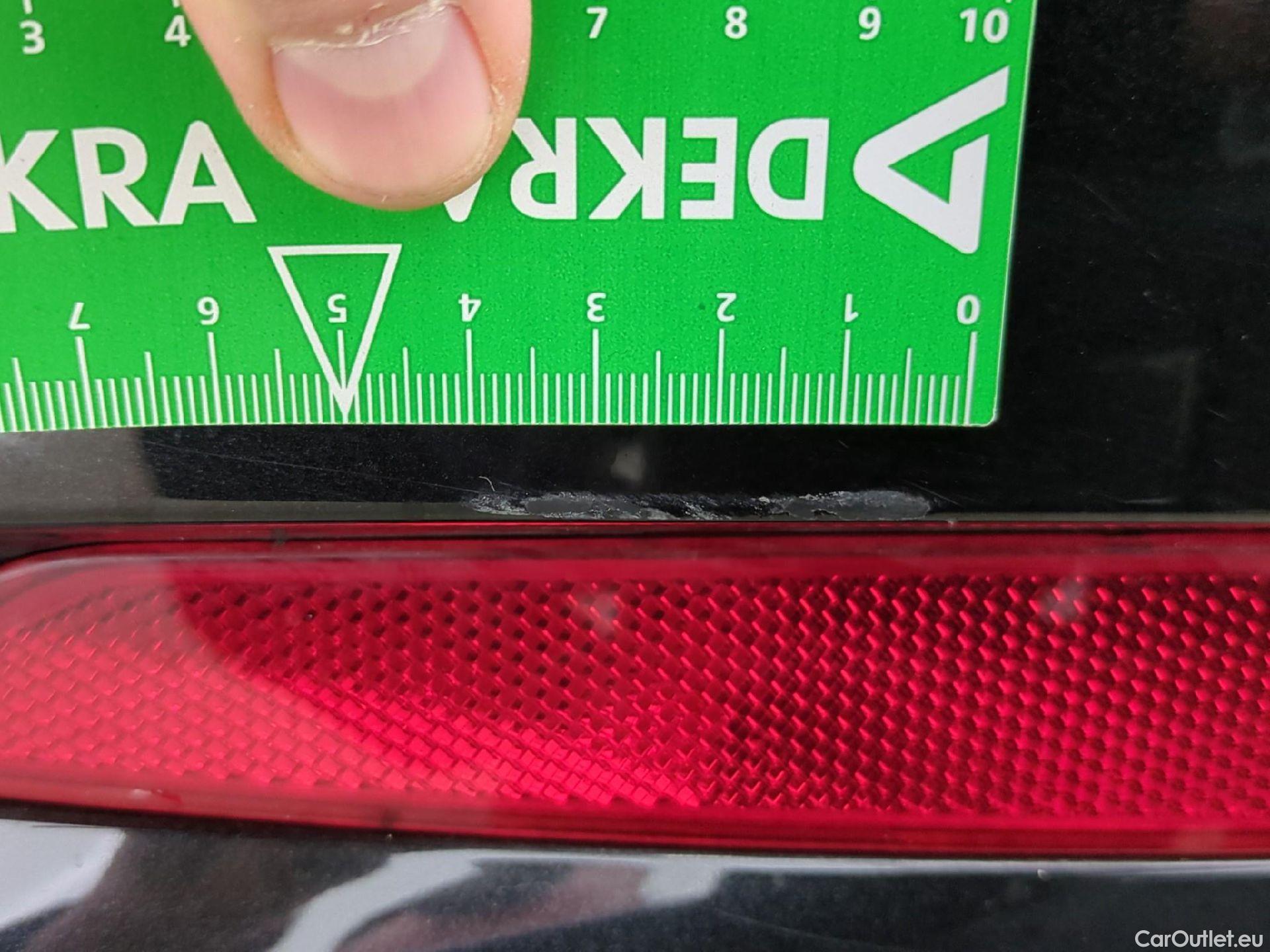  Bmw  Serie 3 BMW Série 3 Touring / 2022 / 5P / Break 320e 204ch Business Design BVA8 Hybride #21