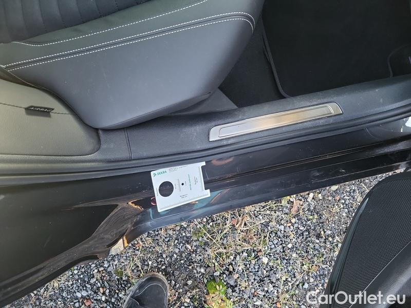  Volkswagen  Passat  Variant (CB5) (2019) Pas.Var.2.0TDI 110 Elegance AT #12