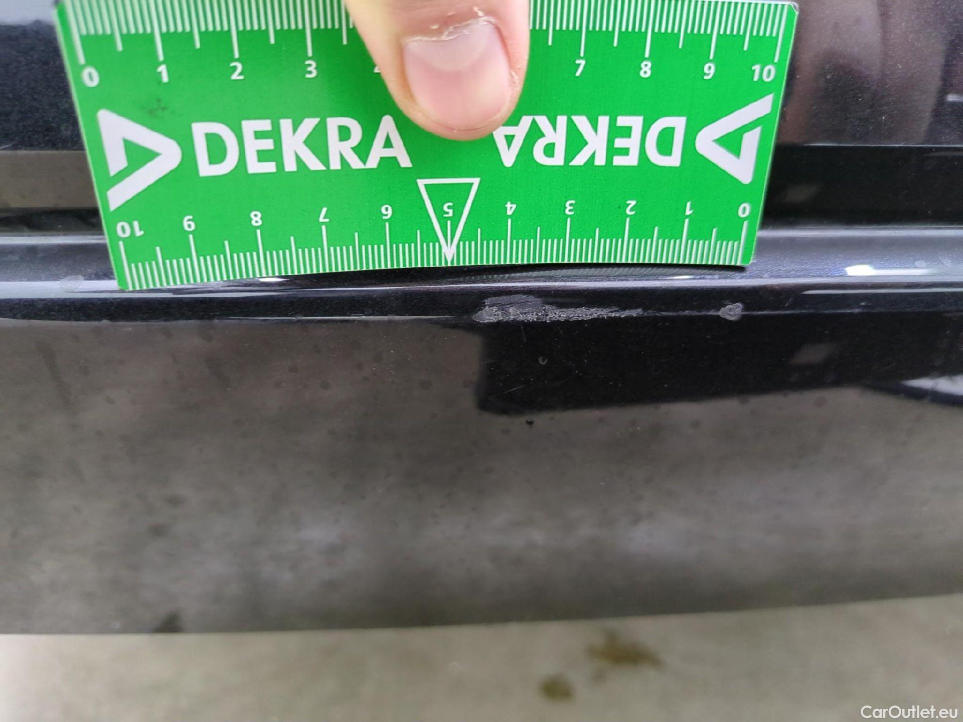  Bmw  Serie 3 BMW Série 3 Touring / 2022 / 5P / Break 320e 204ch Business Design BVA8 Hybride #27