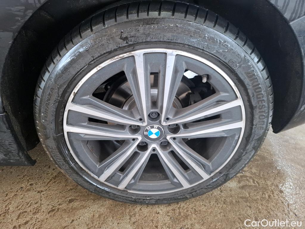  Bmw  Serie 1 BMW Série 1 / 2019 / 5P / Berline 1.5 116D DKG7 Business Design #6