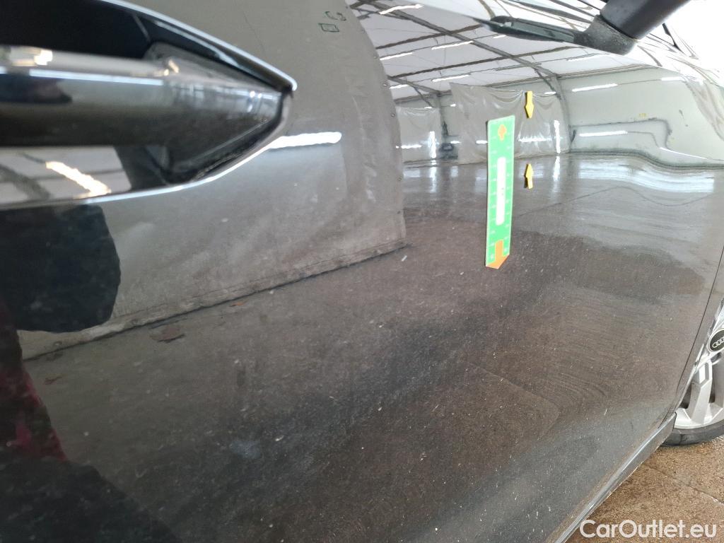  Audi  A3 AUDI  Berline / 2020 / 4P / Berline 30 TFSI MHEV S Tronic 110 Business Line #37