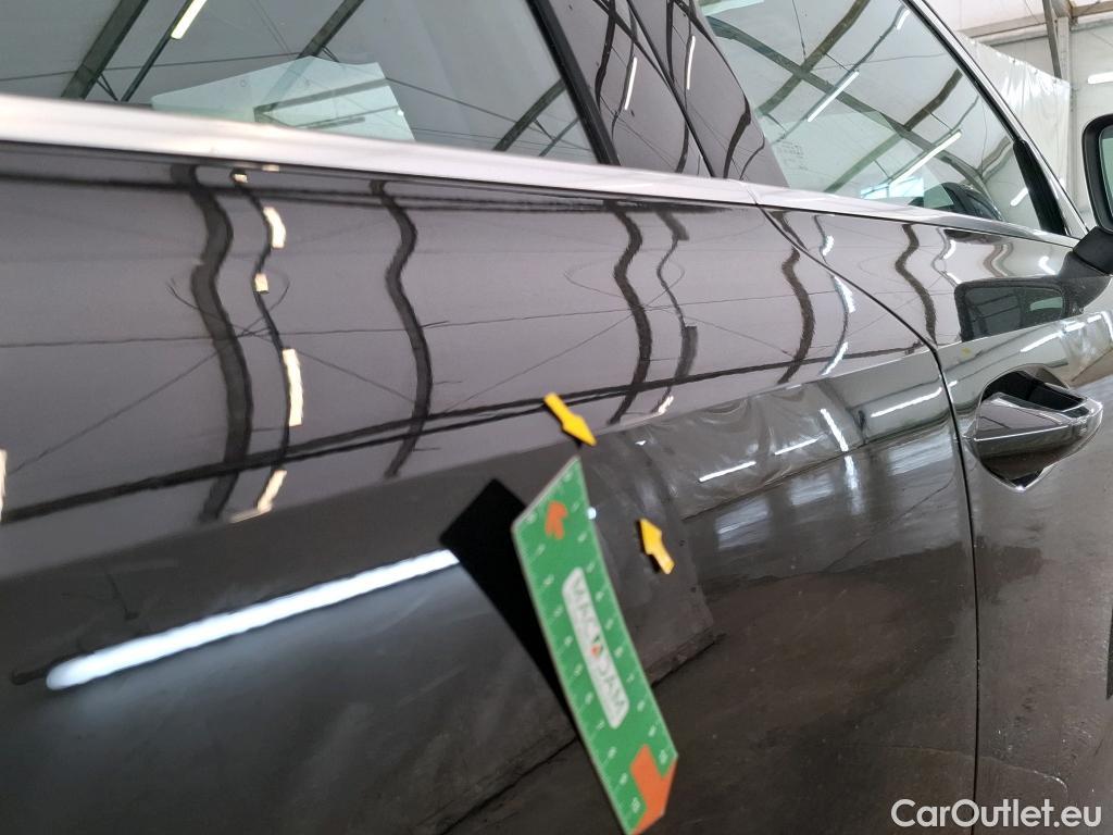  Audi  A3 AUDI  Berline / 2020 / 4P / Berline 30 TFSI MHEV S Tronic 110 Business Line #36