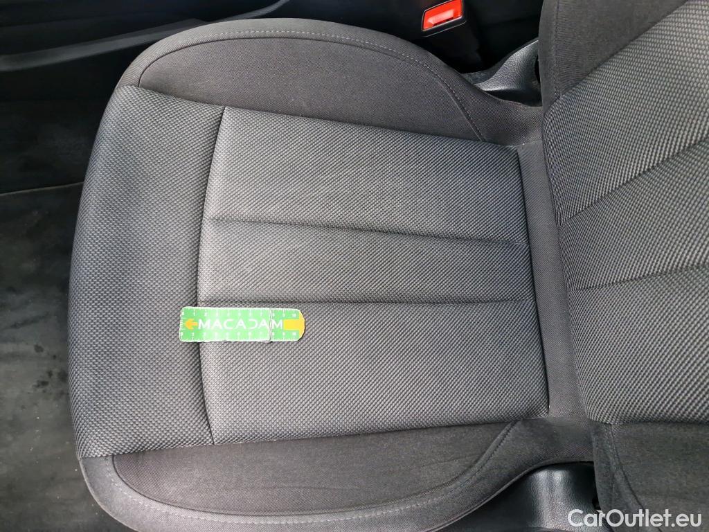  Audi  A4 AUDI  / 2019 / 4P / Berline 35 TFSI 150 S tronic Business Line #14