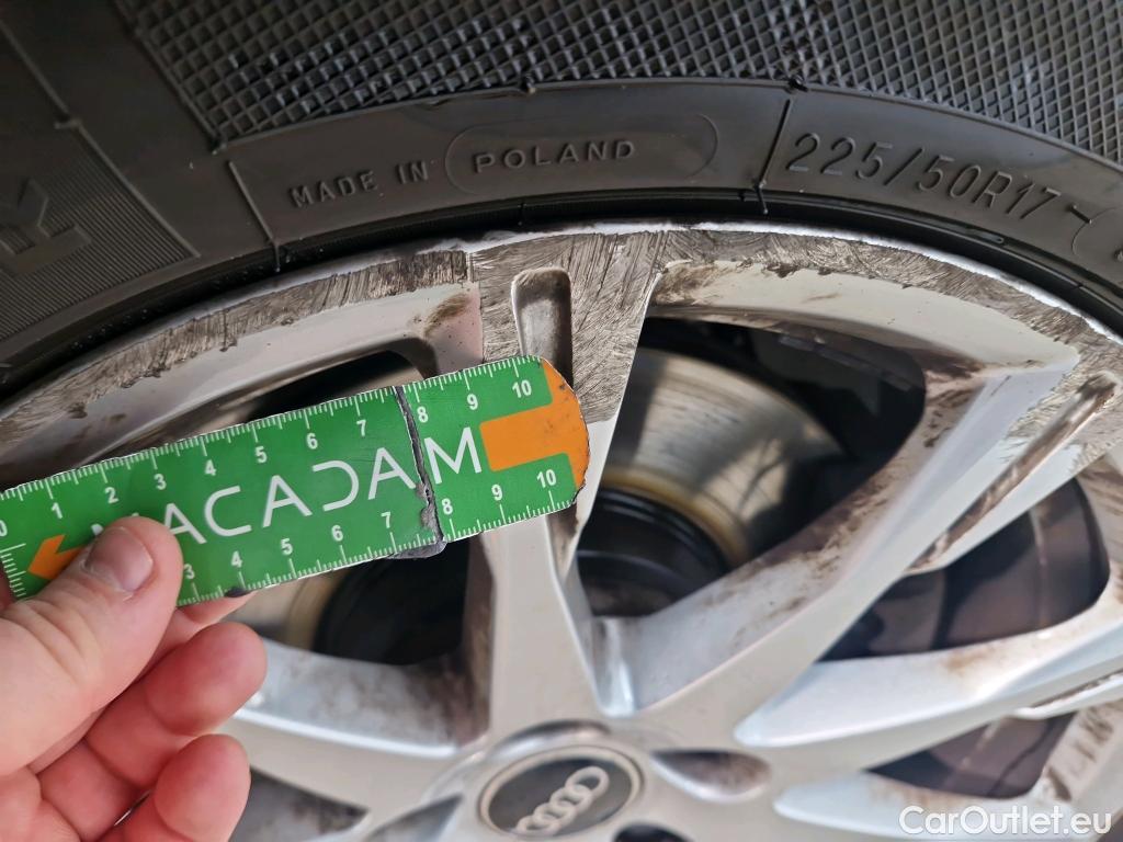  Audi  A4 AUDI  / 2019 / 4P / Berline 35 TFSI 150 S tronic Business Line #1