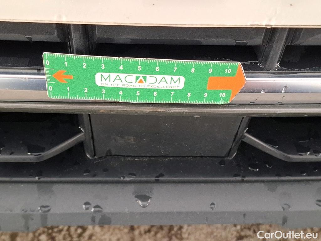  Audi  Q3 AUDI  / 2018 / 5P / SUV 45 TFSI E 245 S TRONIC BUSINESS LINE #5