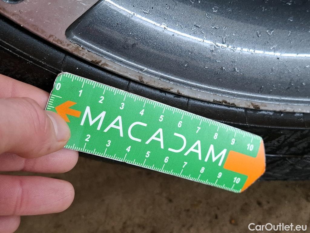  Bmw  Serie 1 Série 1 Berline 116d Sport 1.5 115CV BVA8 E6 #23