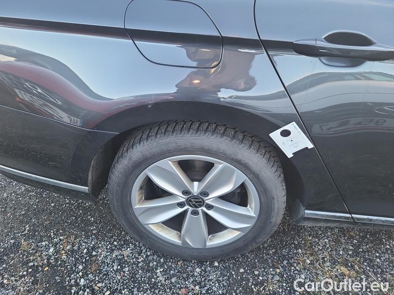  Volkswagen  Passat  Variant (CB5) (2019) Pas.Var.2.0TDI 110 Elegance AT #11