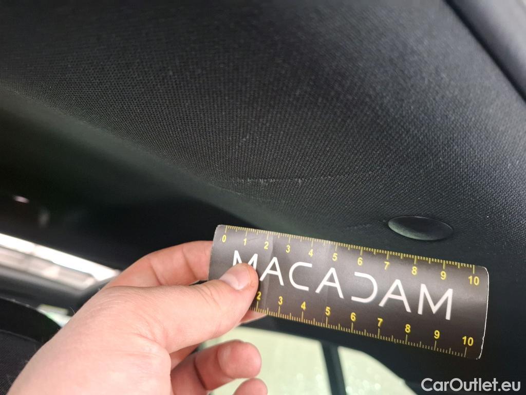  Bmw  Serie 1 BMW Série 1 / 2019 / 5P / Berline 1.5 116D DKG7 Business Design #37