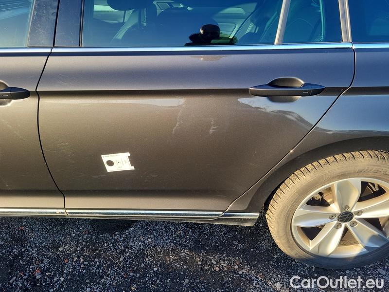  Volkswagen  Passat  Variant (CB5) (2019) Pas.Var.2.0TDI 110 Elegance AT #6