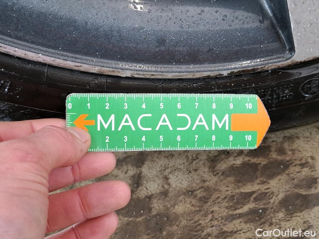  Bmw  Serie 1 Série 1 Berline 116d Sport 1.5 115CV BVA8 E6 #27