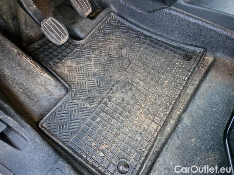  Peugeot  Partner   (2018) Par.1.5BHDI 100 L1 Act.1000 4d #11