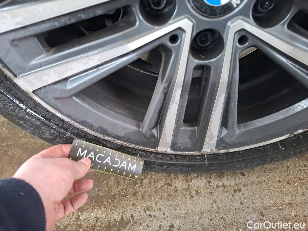  Bmw  Serie 1 BMW Série 1 / 2019 / 5P / Berline 1.5 116D DKG7 Business Design #16