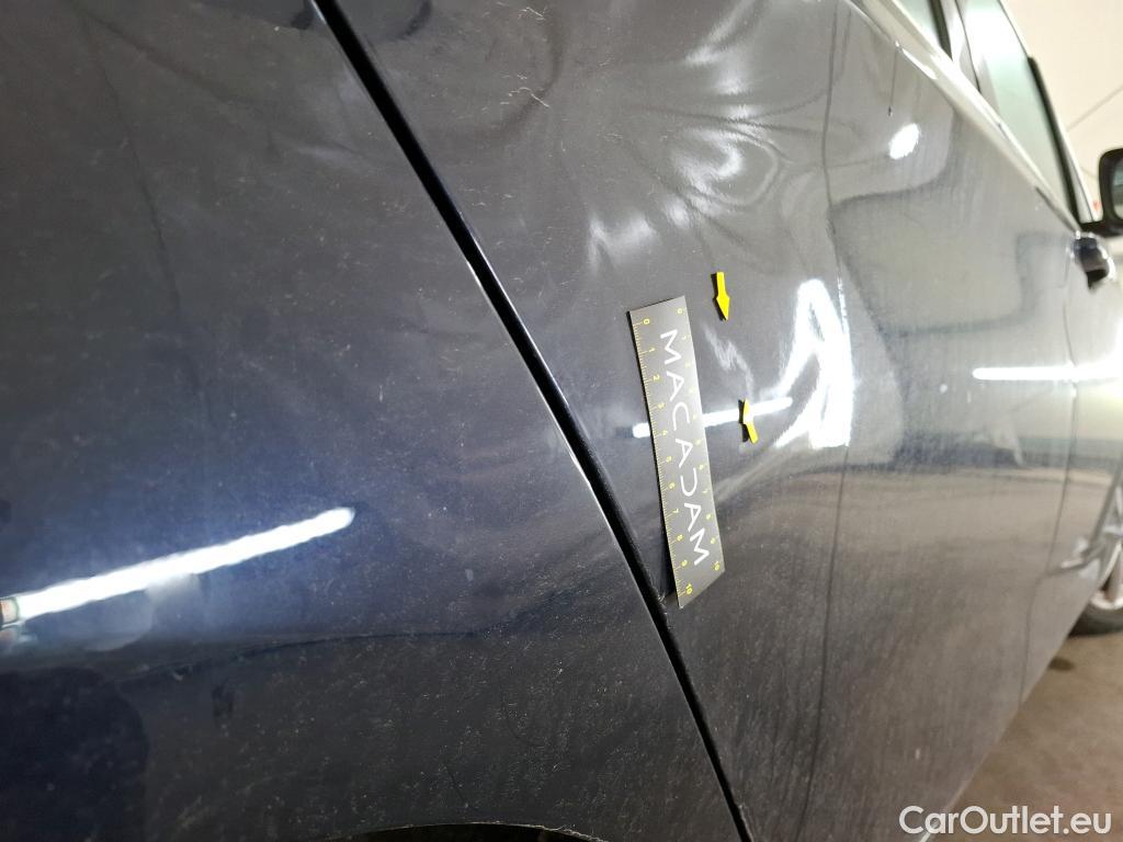  Bmw  Serie 2 Série 2 Active Tourer 216d Lounge 1.5 115CV BVA7 E6dT #7