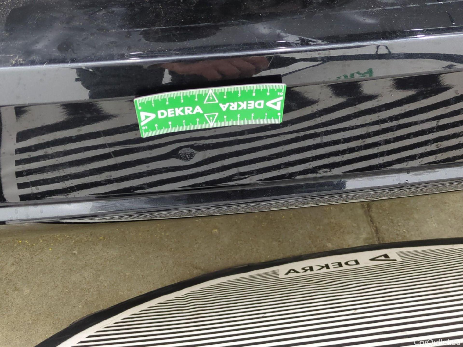  Bmw  Serie 3 BMW Série 3 Touring / 2022 / 5P / Break 320e 204ch Business Design BVA8 Hybride #28