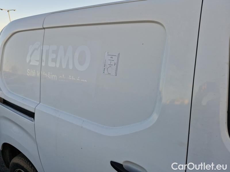  Peugeot  Partner   (2018) Par.1.5BHDI 100 L1 Act.1000 4d #27