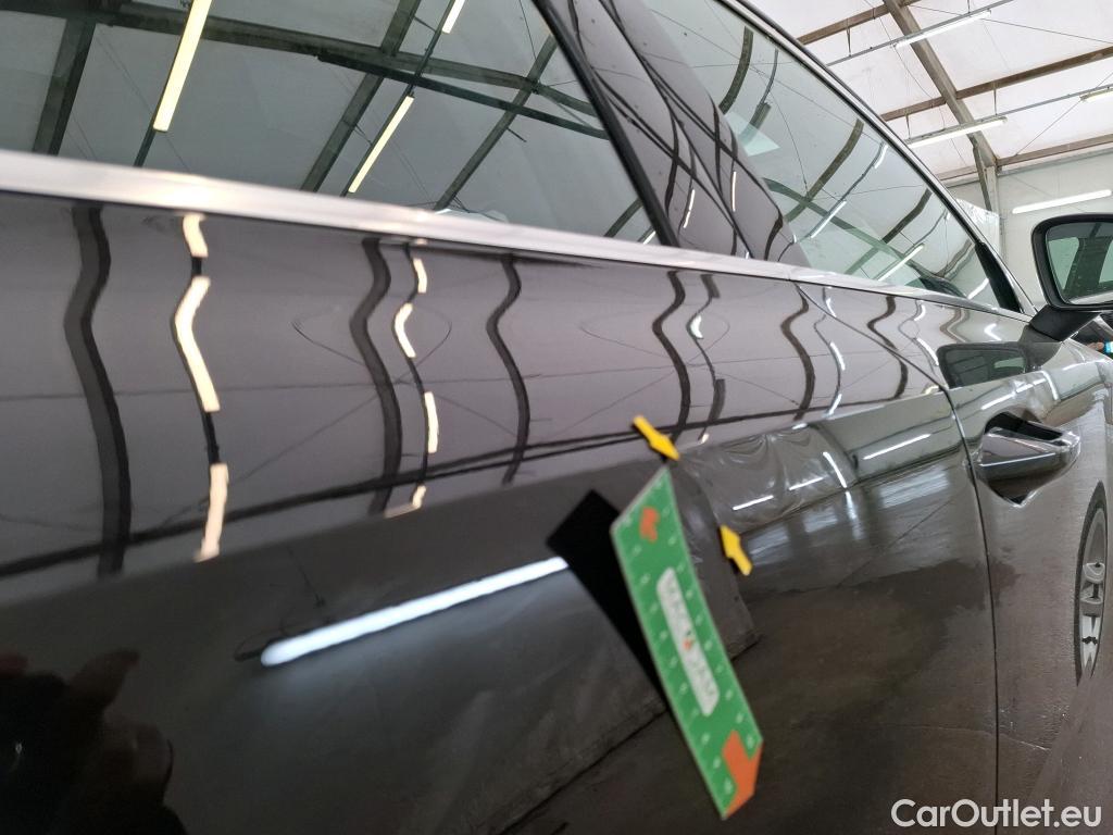  Audi  A3 AUDI  Berline / 2020 / 4P / Berline 30 TFSI MHEV S Tronic 110 Business Line #35