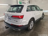 Q7