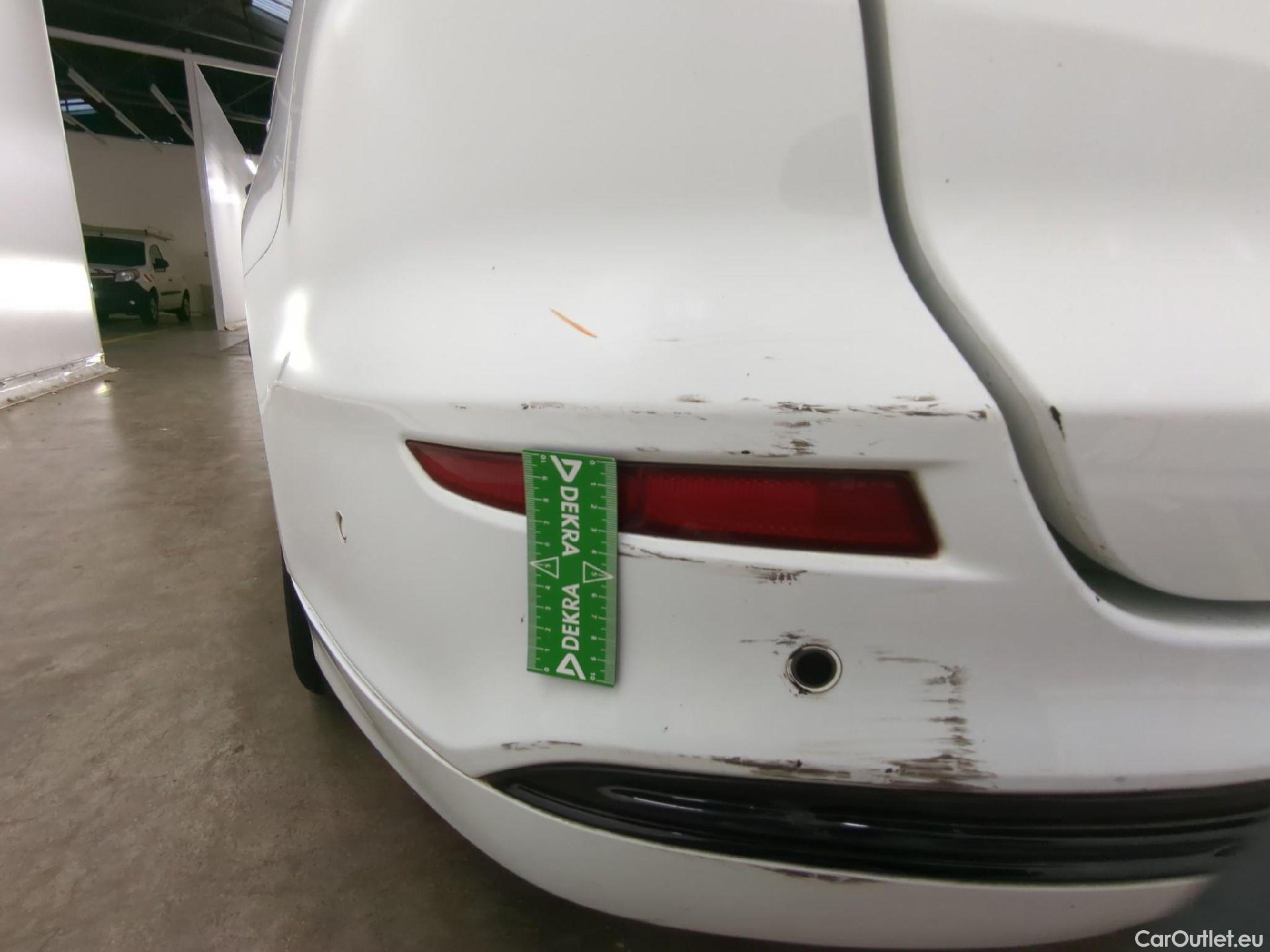  Ford  Mondeo  Turnier Titanium 2.0 EcoBlue 150CV BVA8 E6dT #44