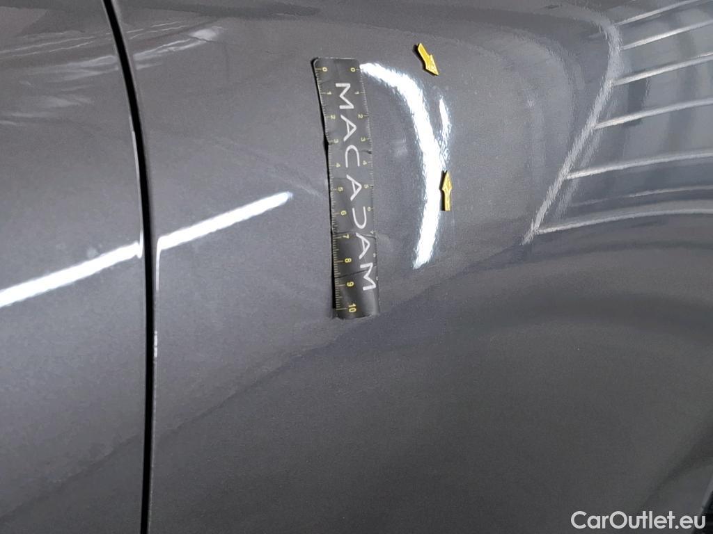  Mercedes  CLA-Klasse MERCEDES-BENZ CLA Coupe / 2019 / 4P / Coupé CLA 180 d Business Line BA8 #5