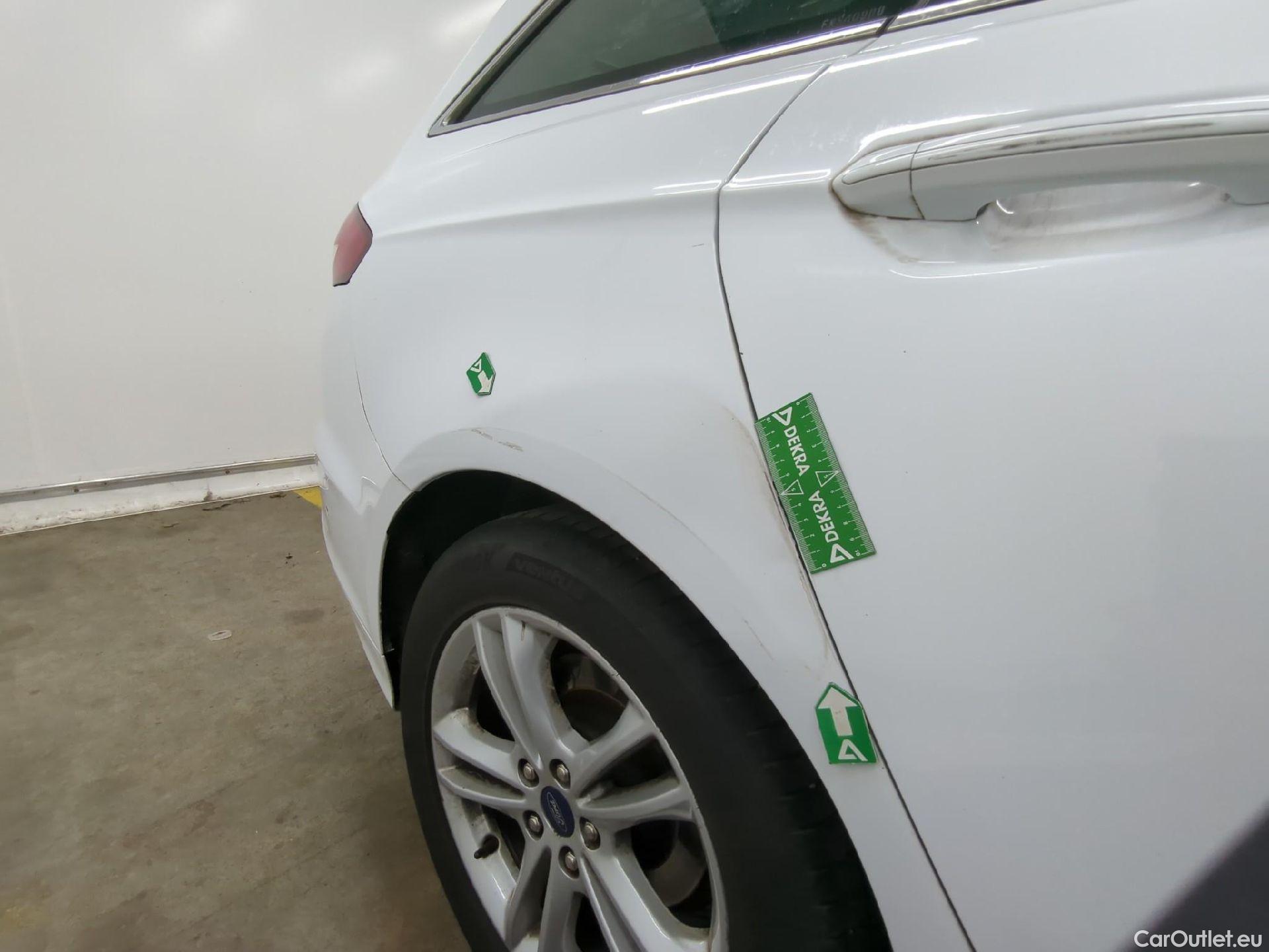  Ford  Mondeo  Turnier Titanium 2.0 EcoBlue 150CV BVA8 E6dT #22