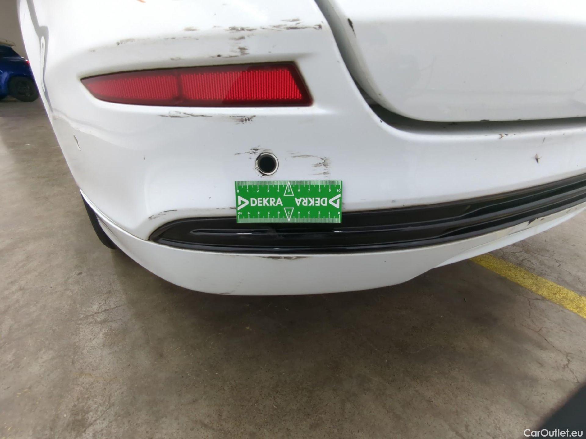  Ford  Mondeo  Turnier Titanium 2.0 EcoBlue 150CV BVA8 E6dT #48