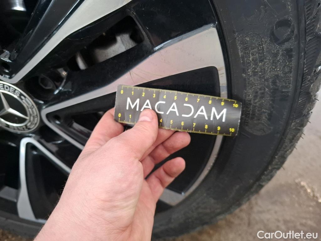  Mercedes  CLA-Klasse MERCEDES-BENZ CLA Coupe / 2019 / 4P / Coupé CLA 180 d Business Line BA8 #14