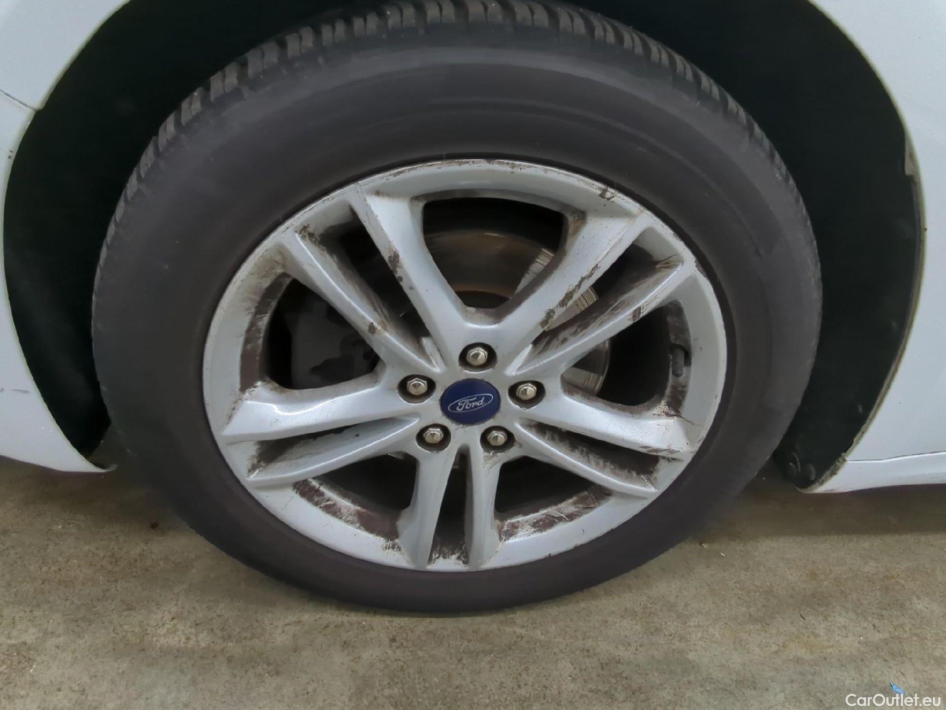  Ford  Mondeo  Turnier Titanium 2.0 EcoBlue 150CV BVA8 E6dT #6