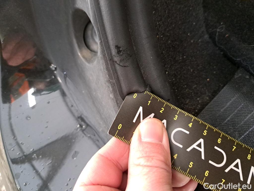  Citroen  C4  Berline Feel 1.2 PureTech 130CV BVA8 E6d #10