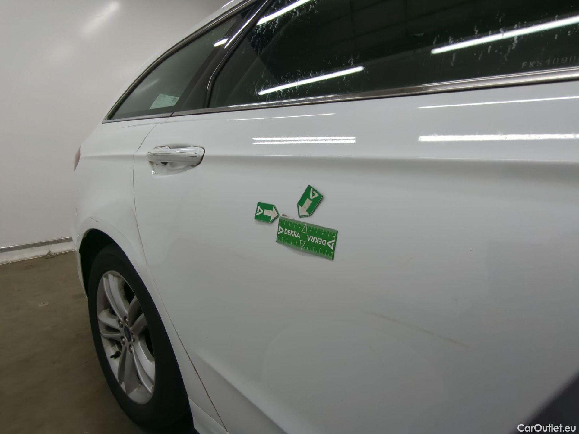  Ford  Mondeo  Turnier Titanium 2.0 EcoBlue 150CV BVA8 E6dT #28