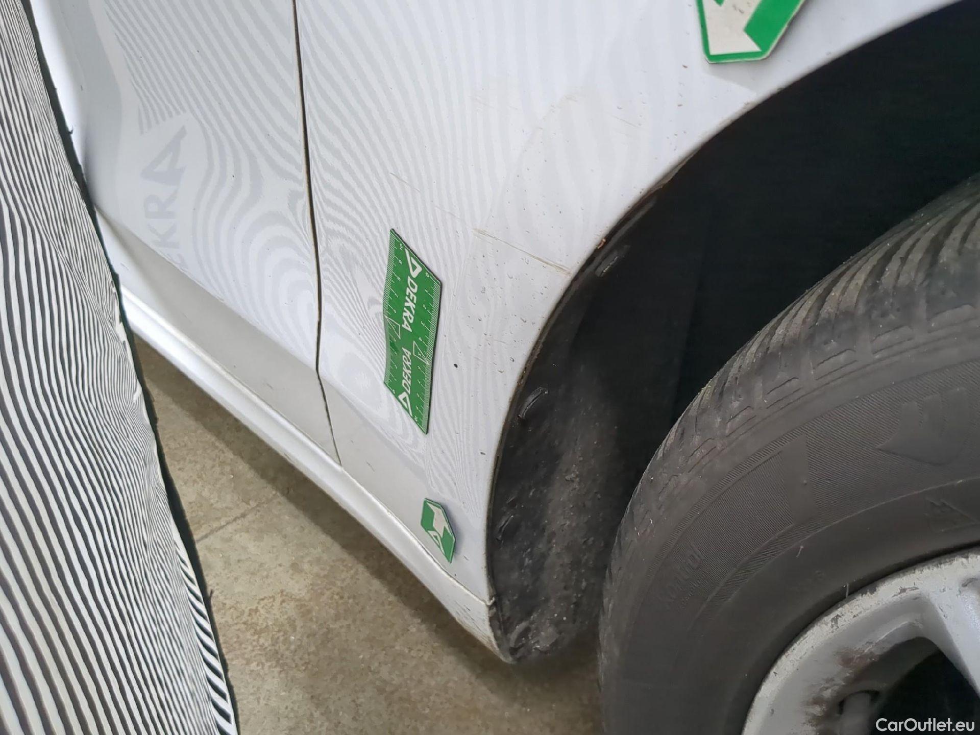  Ford  Mondeo  Turnier Titanium 2.0 EcoBlue 150CV BVA8 E6dT #34