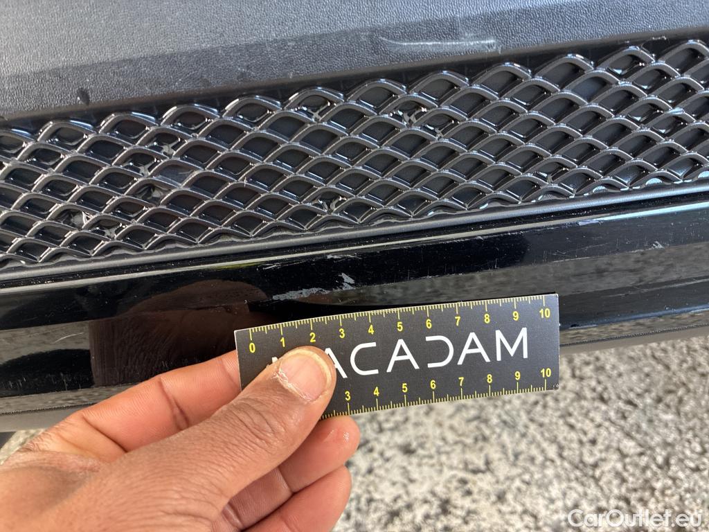  Mercedes  GLB MERCEDES-BENZ  / 2019 / 5P / SUV  220 d AMG Line 4Matic #3