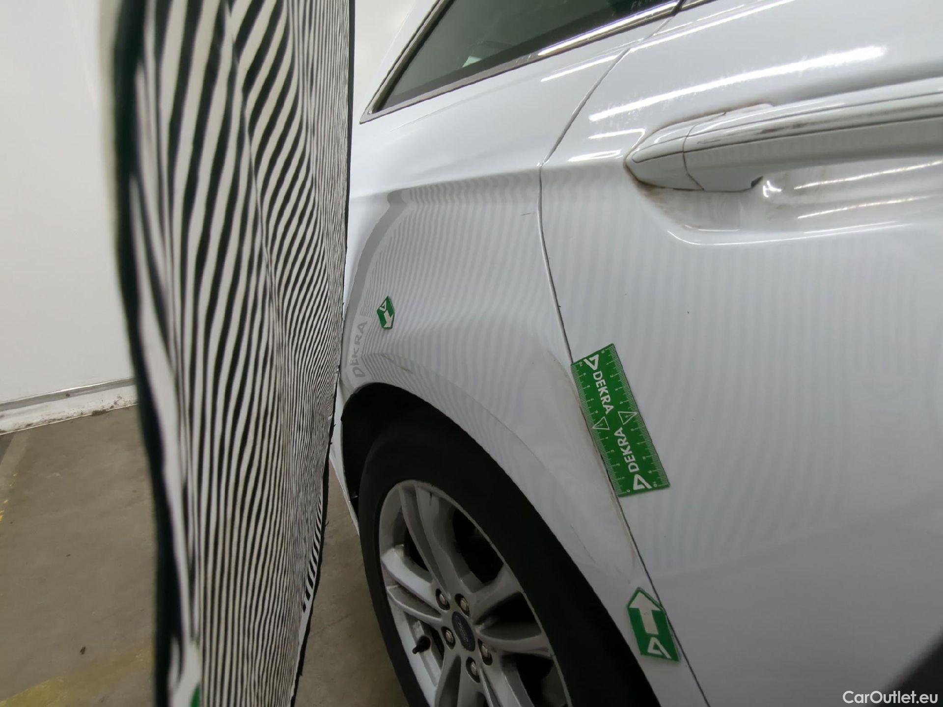  Ford  Mondeo  Turnier Titanium 2.0 EcoBlue 150CV BVA8 E6dT #21