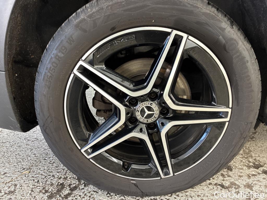  Mercedes  GLB MERCEDES-BENZ  / 2019 / 5P / SUV  220 d AMG Line 4Matic #10