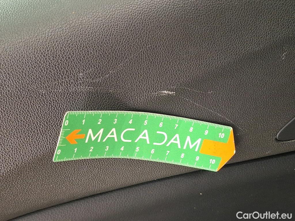  Opel   Grandland X Grandland X Elegance Business 1.5 130CV BVA8 E6d #48