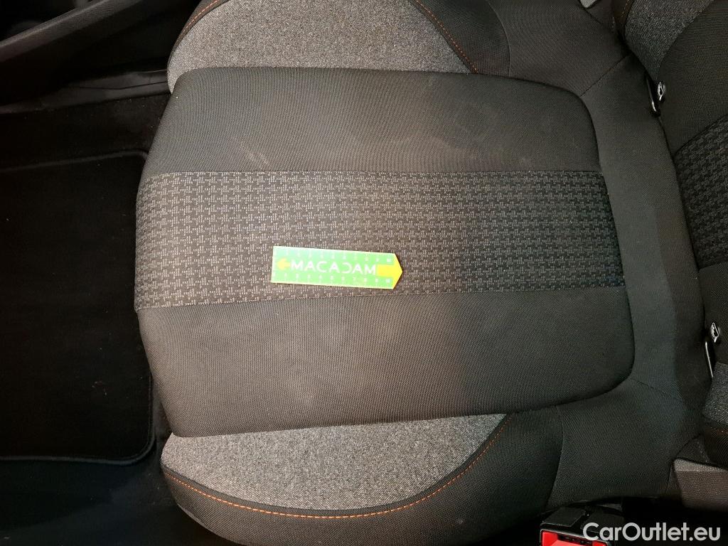  Peugeot  3008  II Active Pack 1.5 HDi 130CV BVA8 E6d #17