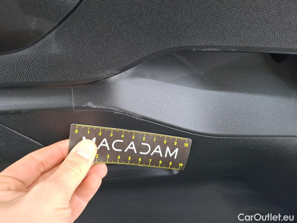  Peugeot  2008  Allure Business 1.5 HDi 110CV BVM6 E6d #10