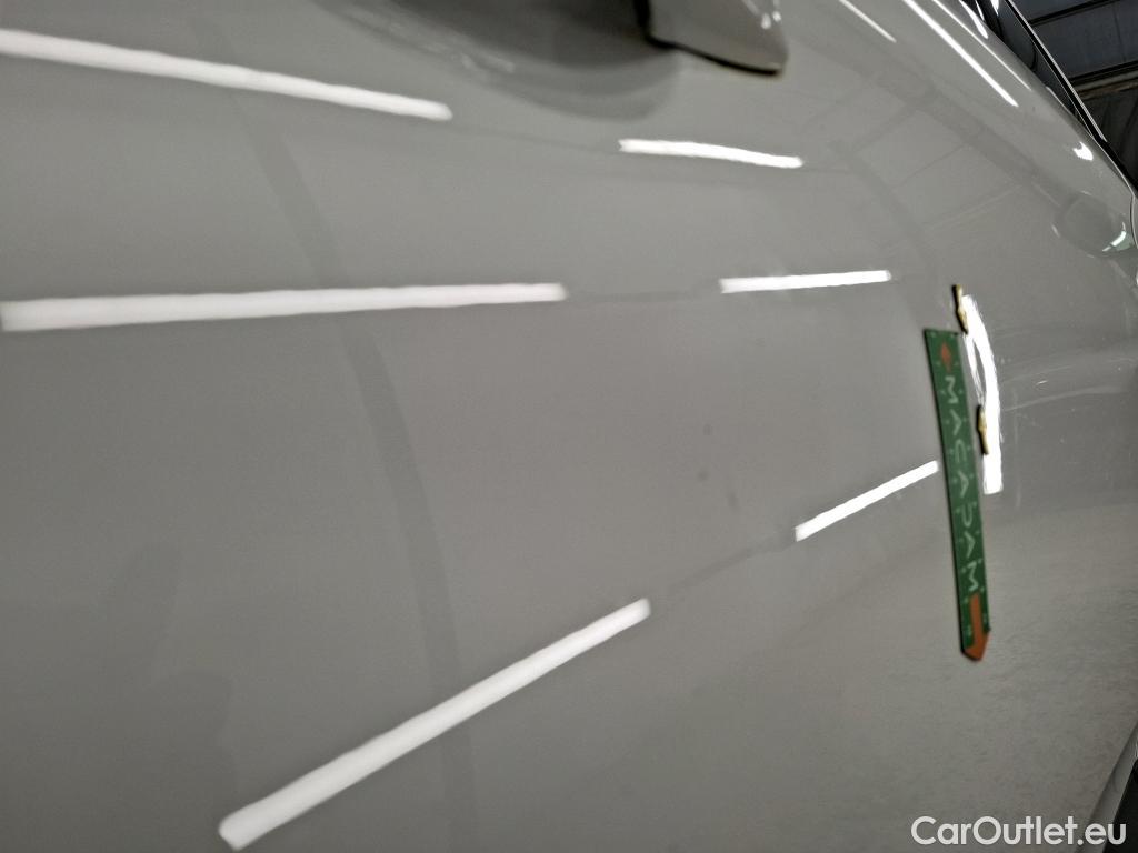  Opel   Grandland X Grandland X Elegance Business 1.5 130CV BVA8 E6d #55