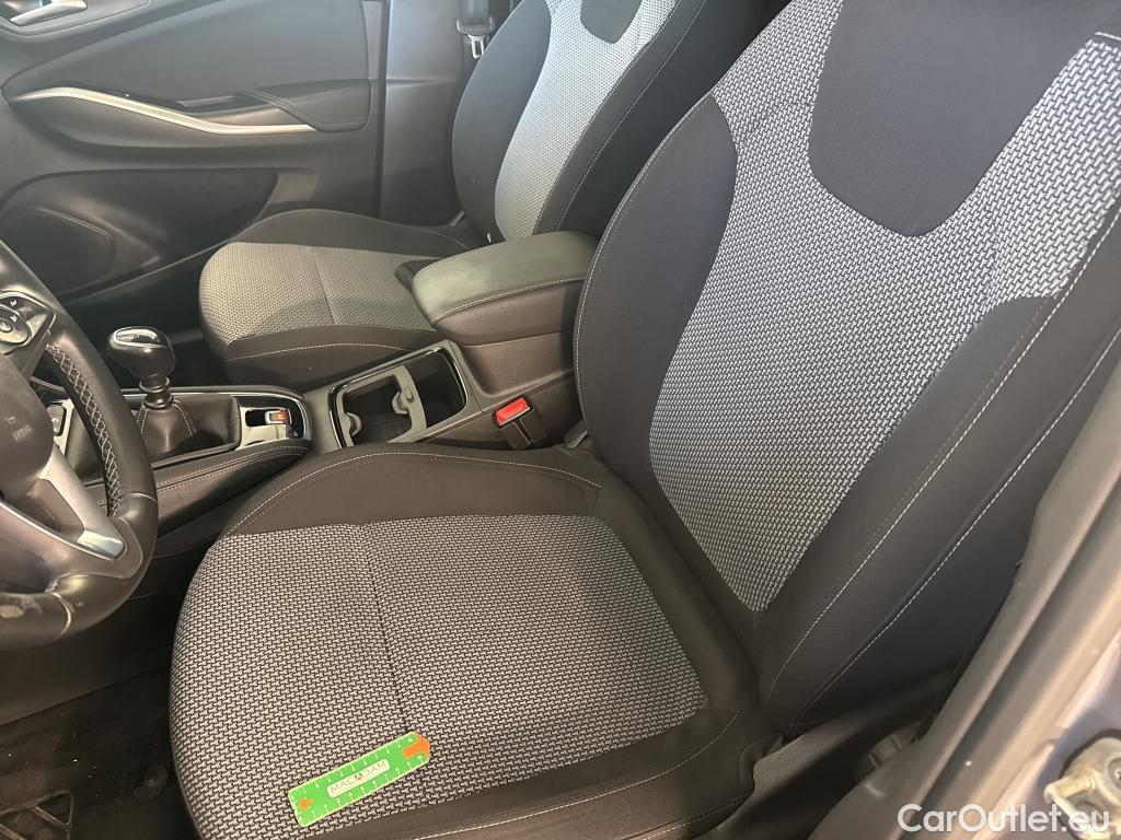  Opel   Grandland X Grandland X Business Edition 1.5 130CV BVM6 E6dT #18