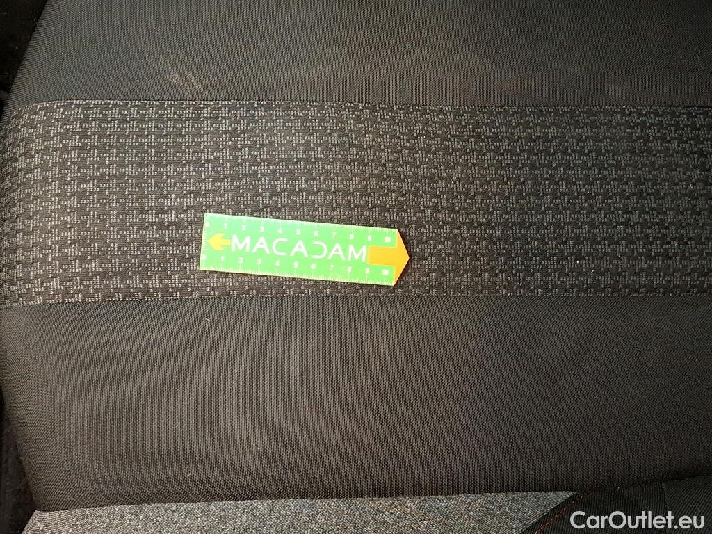  Peugeot  3008  II Active Pack 1.5 HDi 130CV BVA8 E6d #18