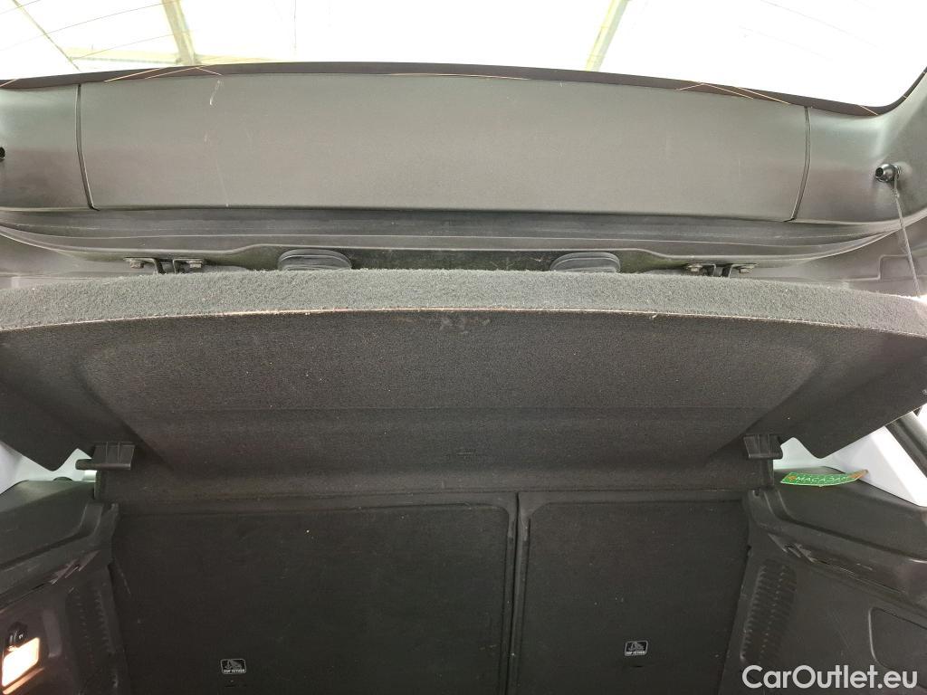  Opel   Grandland X Grandland X Elegance Business 1.5 130CV BVA8 E6d #38