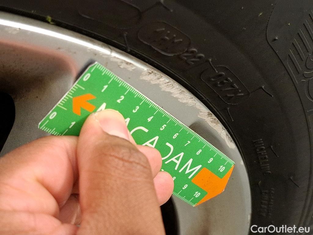  Opel   Grandland X Grandland X Elegance Business 1.5 130CV BVA8 E6d #30