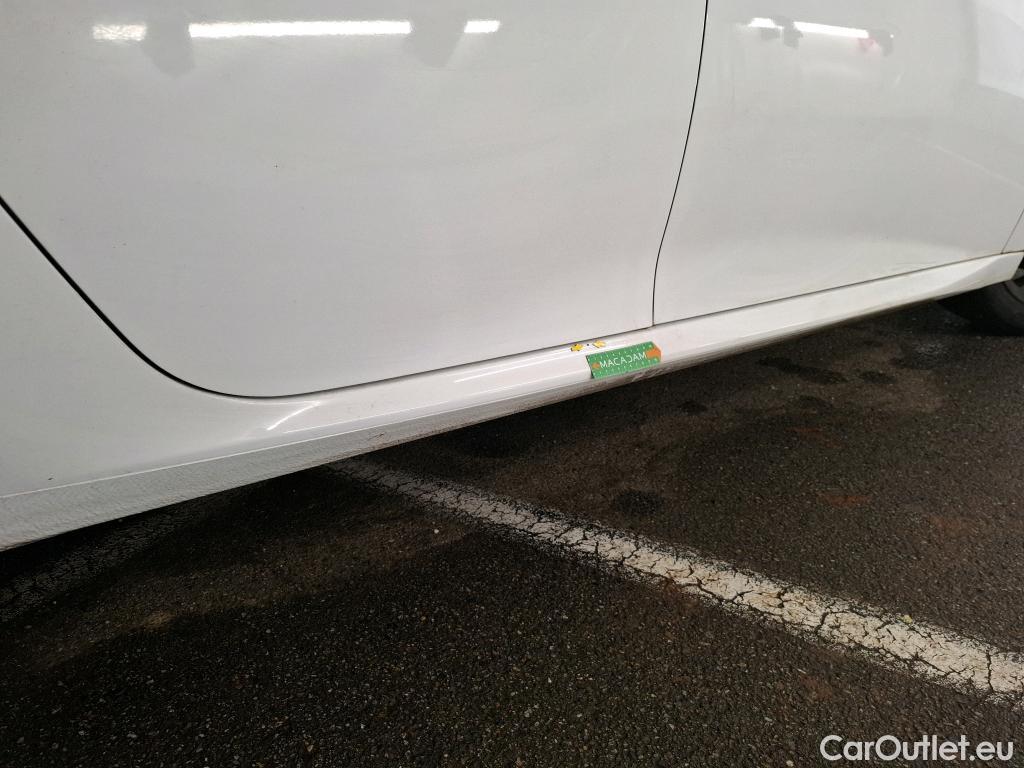  Peugeot  208  Active Business 1.2 PureTech 100CV BVM6 E6d #31