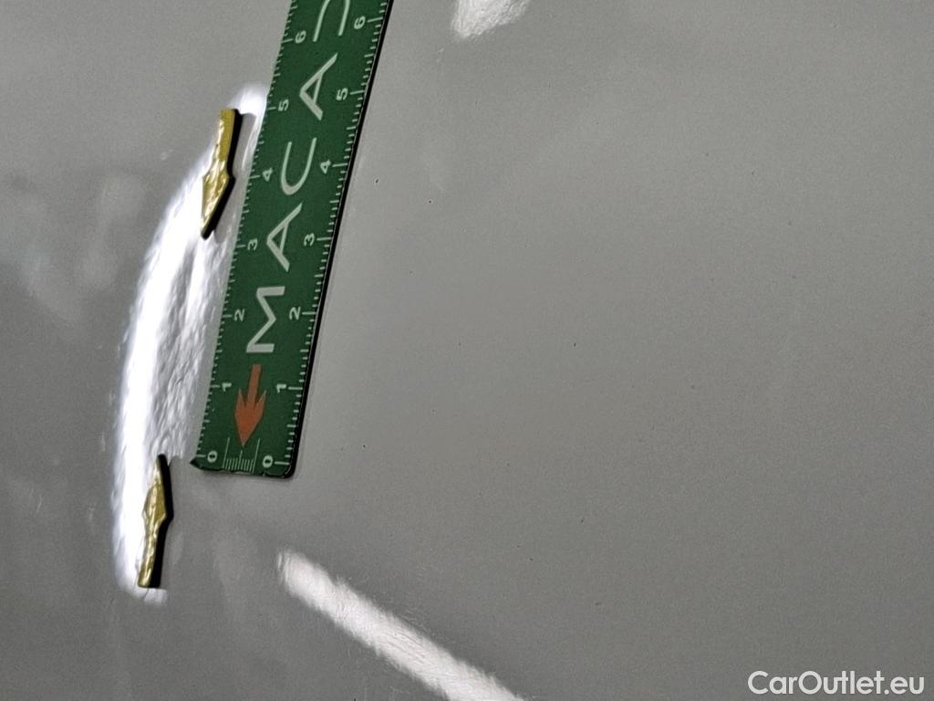  Opel   Grandland X Grandland X Elegance Business 1.5 130CV BVA8 E6d #5