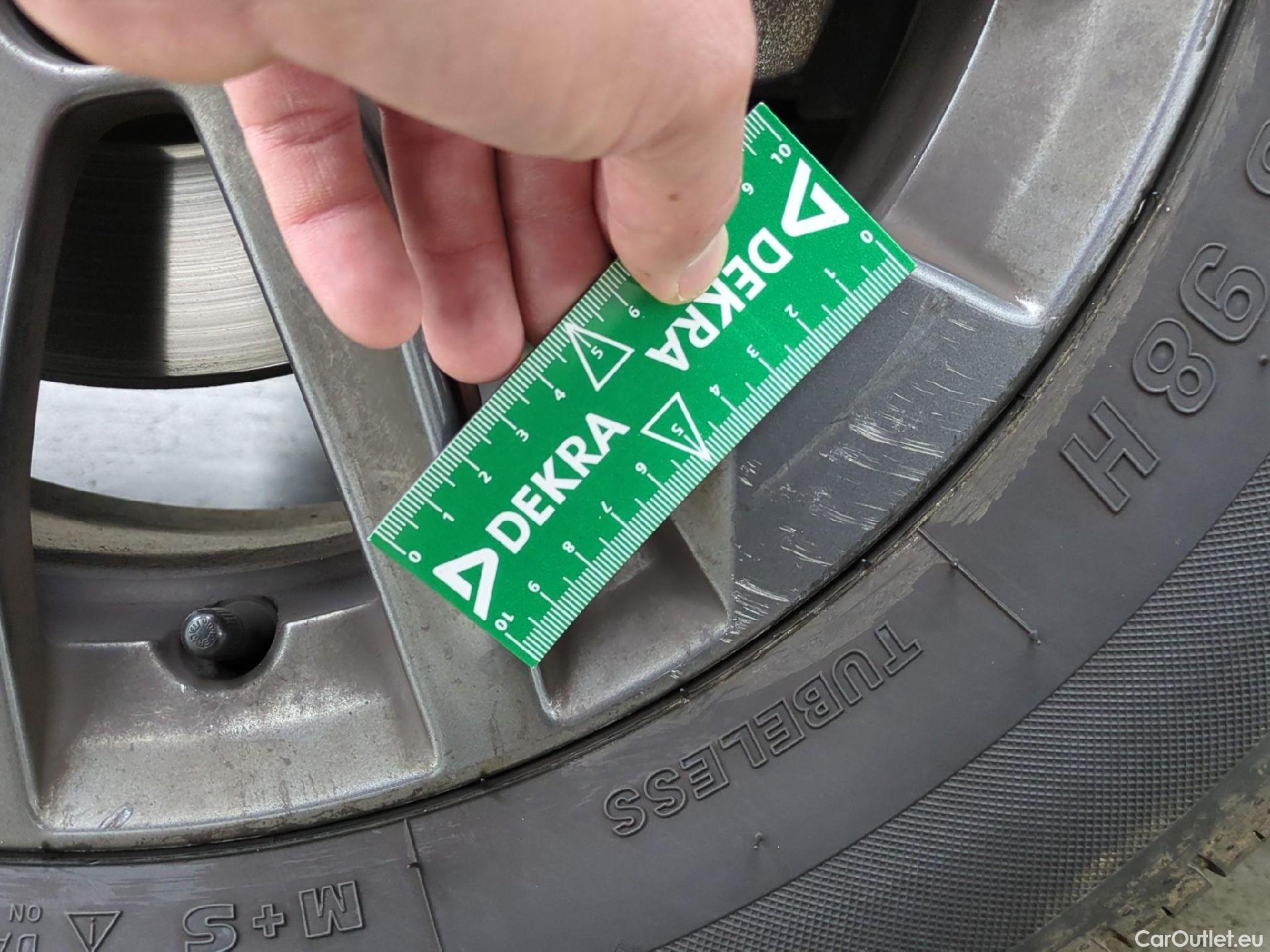  Peugeot  2008  Active Business 1.2 PureTech 130CV BVA8 E6d #4