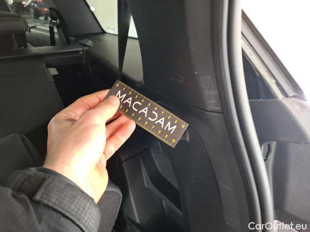  Peugeot  5008 PEUGEOT  / 2020 / 5P / SUV BlueHDi 130 S&S EAT8 GT Pack #9