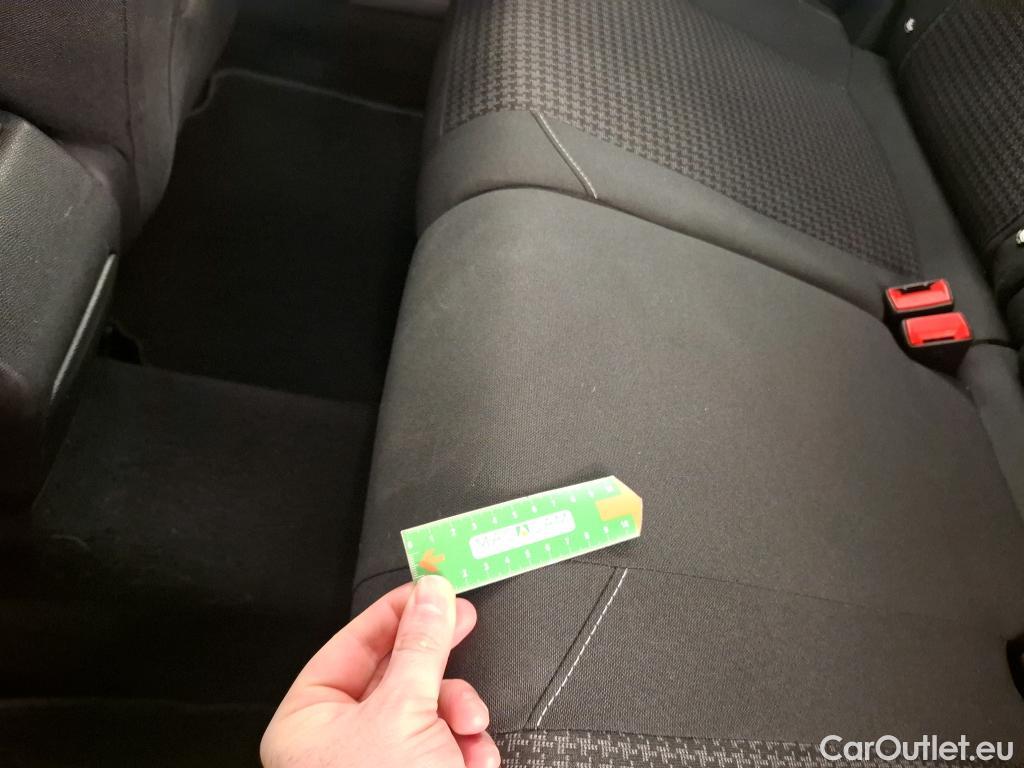  Peugeot  308  SW Active Business 1.5 HDi 130CV BVA8 E6d #14