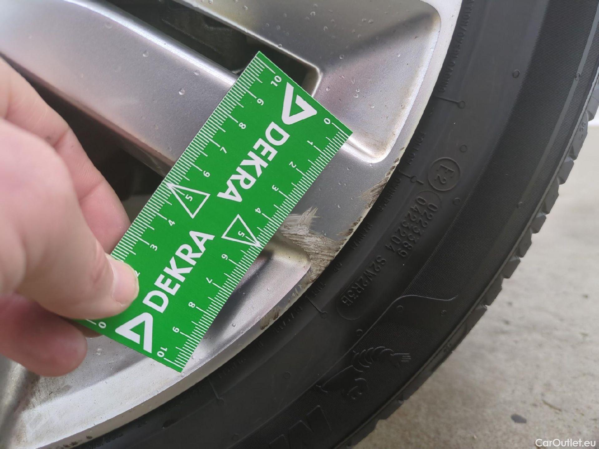  Peugeot  308  Active Business 1.5 #15