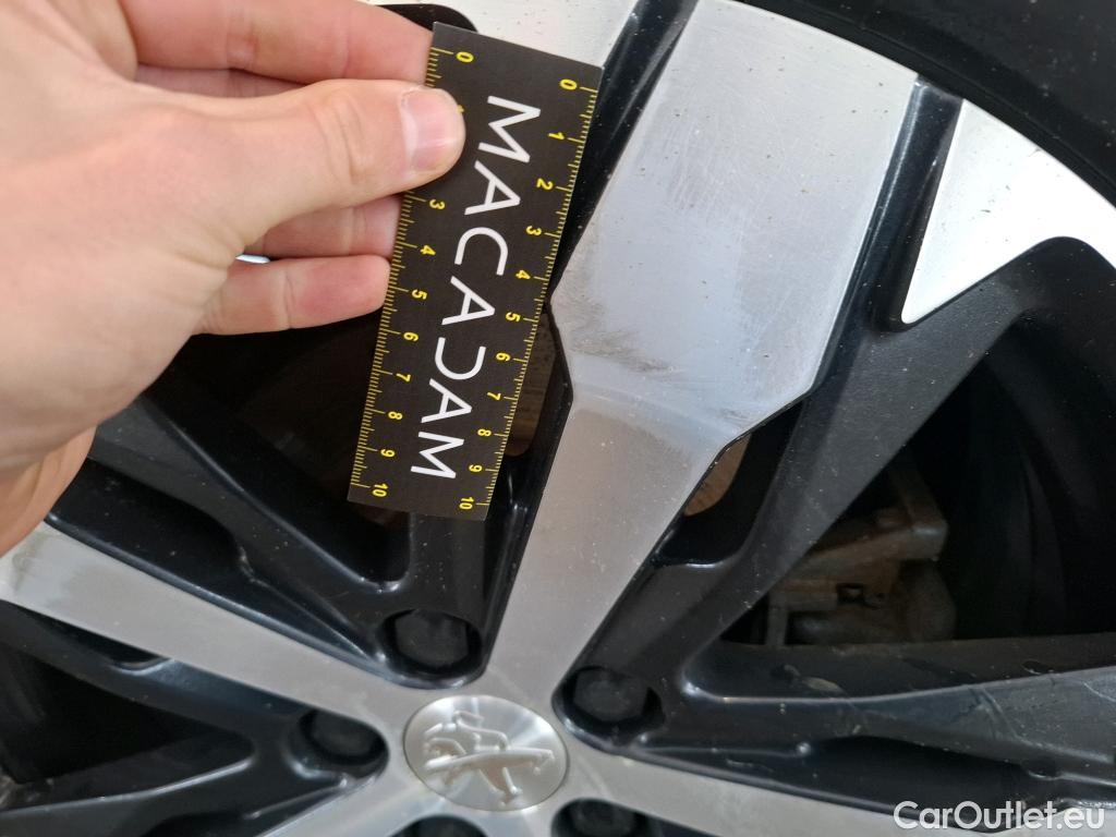  Peugeot  5008 PEUGEOT  / 2020 / 5P / SUV BlueHDi 130 S&S EAT8 GT Pack #13