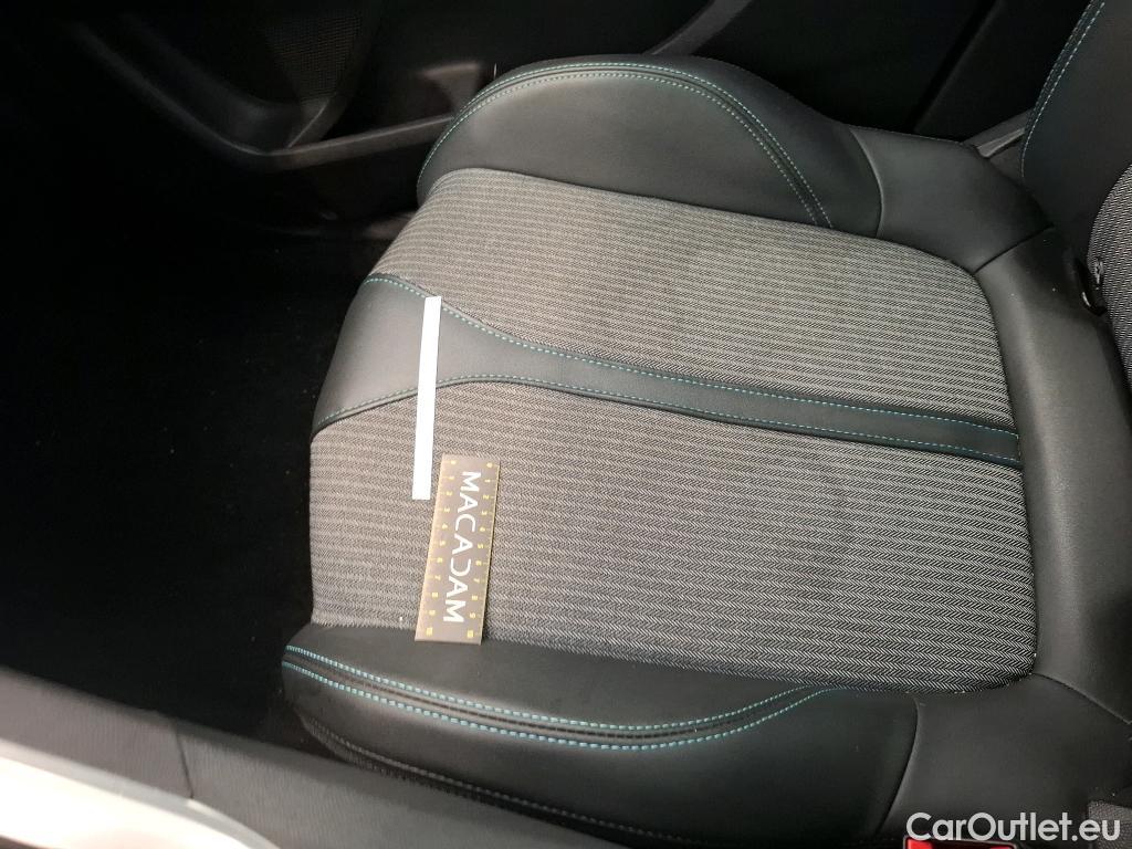  Peugeot  3008  Allure 1.5 HDi 130CV BVA8 E6d #41